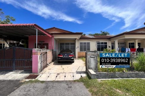 EJEN HARTANAH BATU GAJAH PERAK (Property Agent). 010-393 8962. Anis Anuar REN 51372. Menguruskan jual beli rumah, kedai, serta tanah sekitar Perak