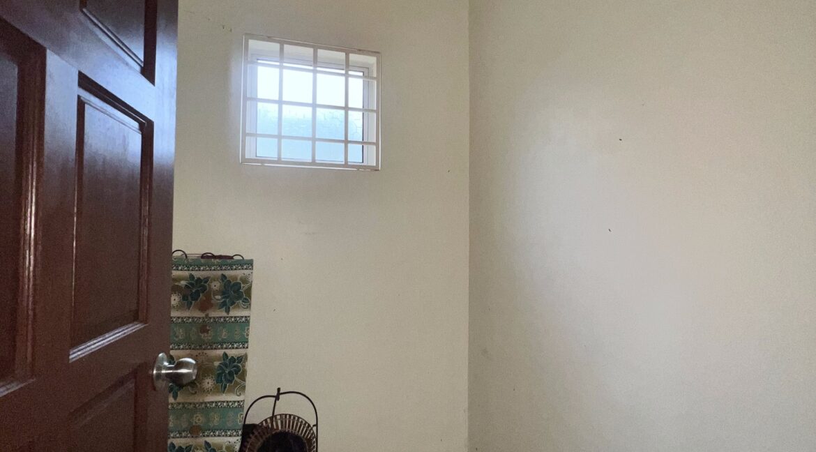 Ejen Hartanah Chemor-Rumah Banglo Setingkat Di RPT Batu 10 Chemor Untuk Dijual-12