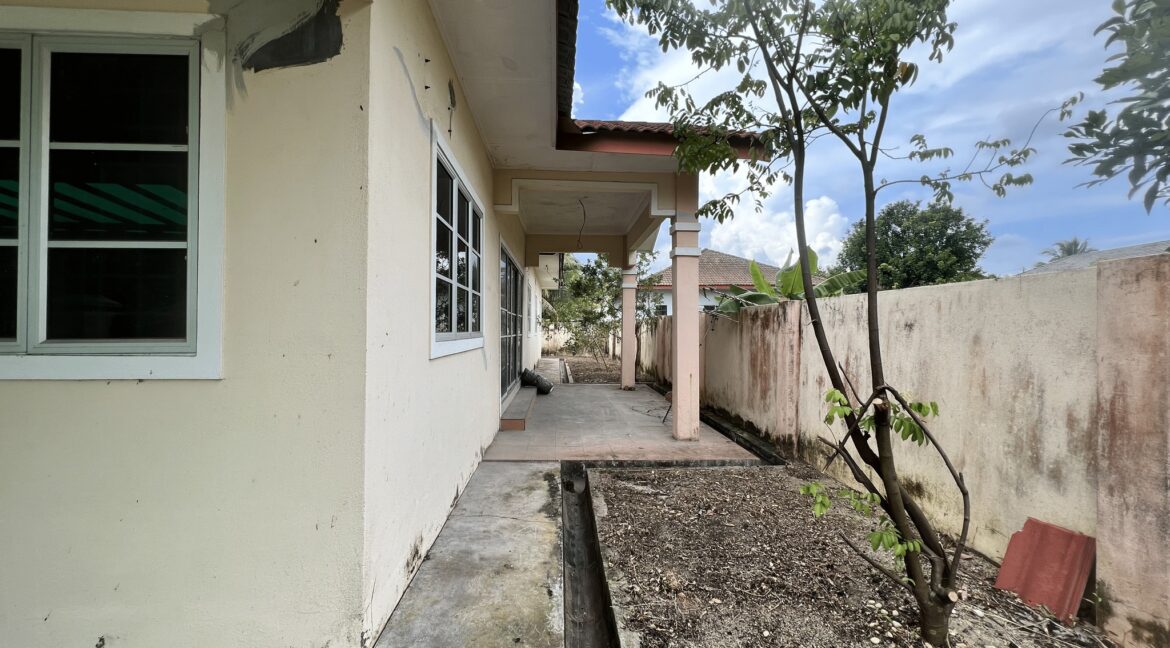 Ejen Hartanah Chemor-Rumah Banglo Setingkat Di RPT Batu 10 Chemor Untuk Dijual-22