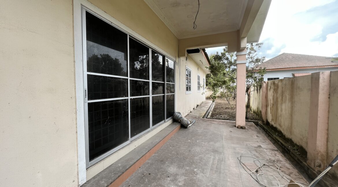 Ejen Hartanah Chemor-Rumah Banglo Setingkat Di RPT Batu 10 Chemor Untuk Dijual-23