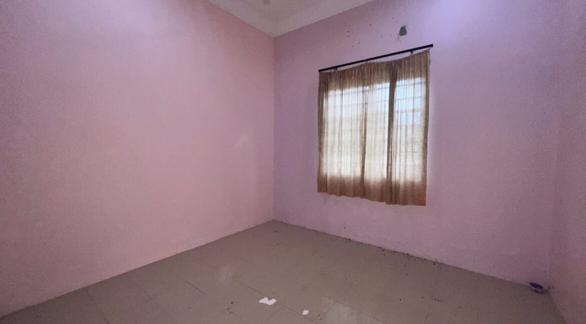 Ejen Hartanah Chemor-Rumah Banglo Setingkat Di RPT Batu 10 Chemor Untuk Dijual-8