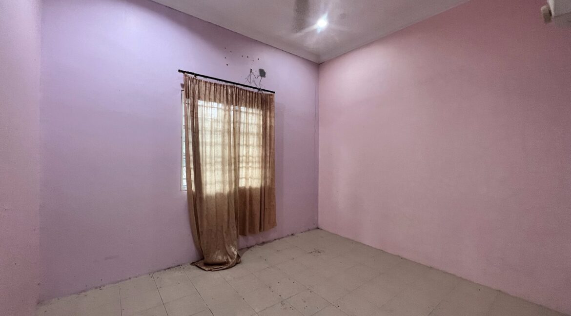 Ejen Hartanah Chemor-Rumah Banglo Setingkat Di RPT Batu 10 Chemor Untuk Dijual-9