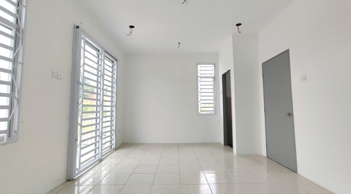 Ejen Hartanah Ipoh-Corner Lot Rumah Teres 2 Tingkat Di Taman Chepor Idaman@Meru Scientex-10