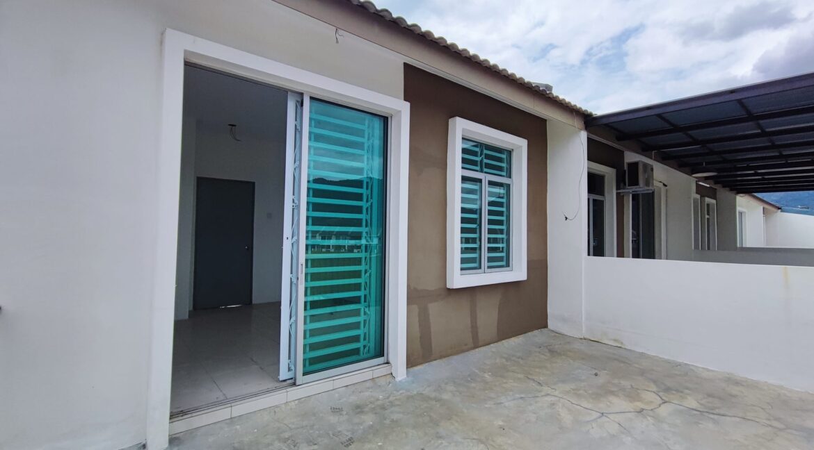 Ejen Hartanah Ipoh-Corner Lot Rumah Teres 2 Tingkat Di Taman Chepor Idaman@Meru Scientex-11