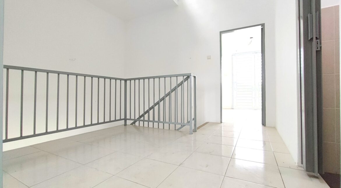 Ejen Hartanah Ipoh-Corner Lot Rumah Teres 2 Tingkat Di Taman Chepor Idaman@Meru Scientex-9
