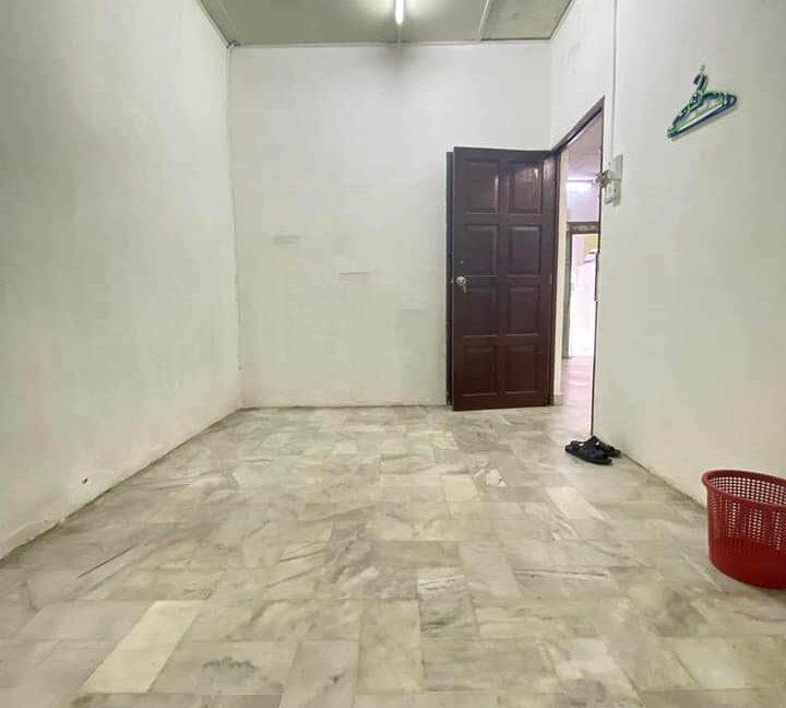 Ejen Hartanah Ipoh-Rumah Teres Setingkat Di Taman Sri Sayang-6