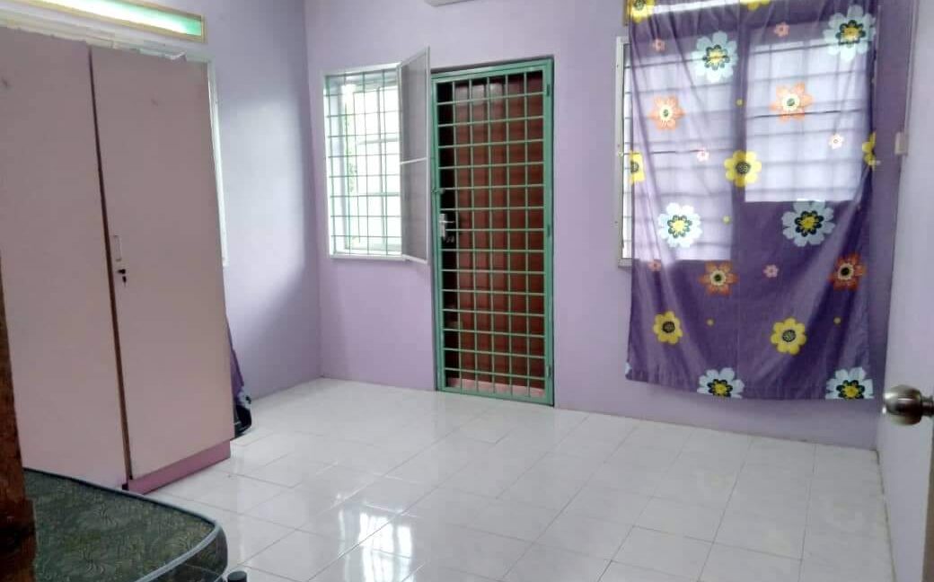 Ejen Hartanah Kuala Kangsar-Rumah Teres (2)Tingkat Untuk Dijual Di Taman Mayang Sari-5