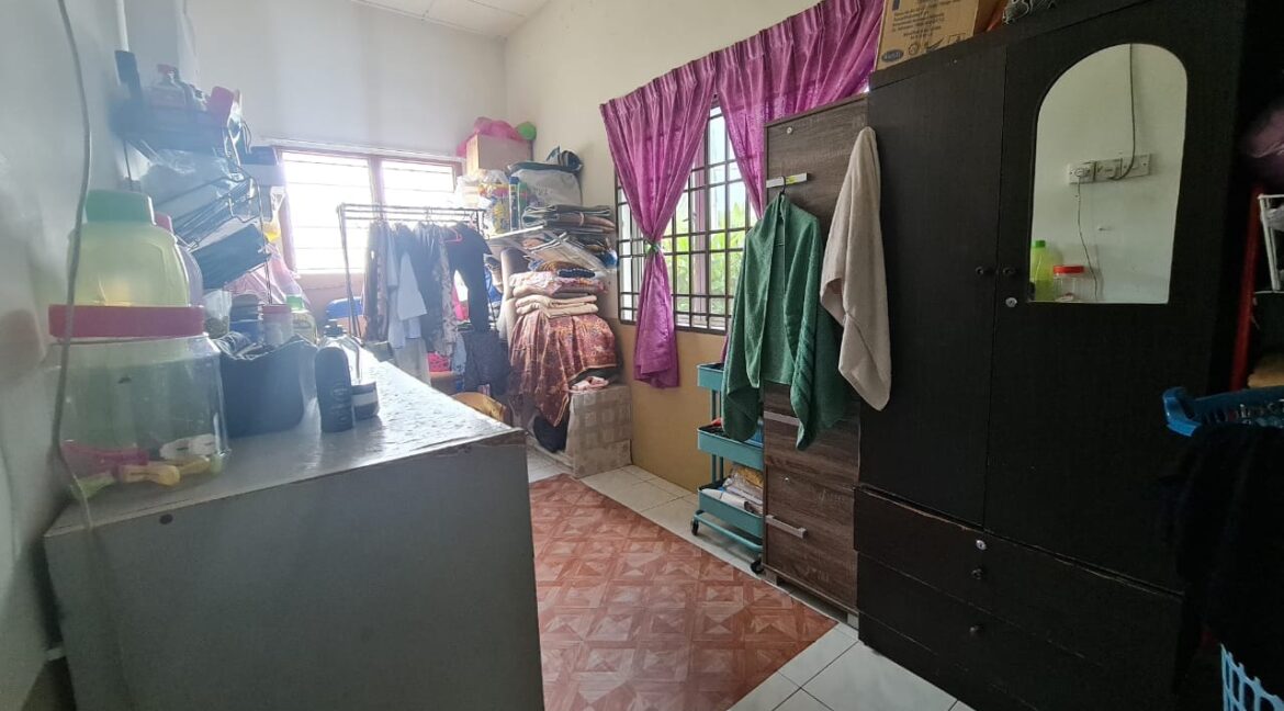 Ejen Hartanah Sungai Siput-Rumah Corner Lot Teres Setingkat Di Taman Makmur Untuk Dijual-10