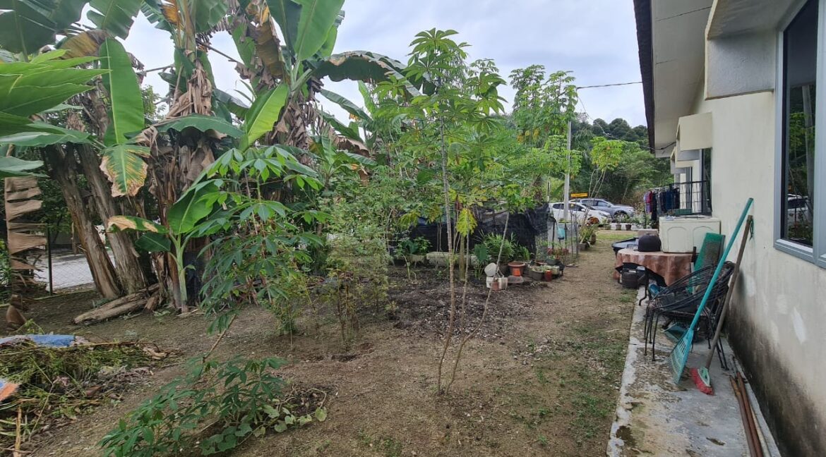 Ejen Hartanah Sungai Siput-Rumah Corner Lot Teres Setingkat Di Taman Makmur Untuk Dijual-7