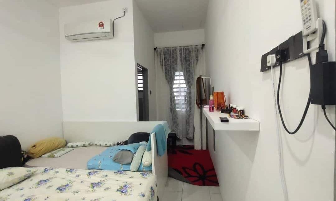 Ejen Hartanah Taiping-Rumah Teres Di Taman Kurau Jaya Ulu Sepetang-10