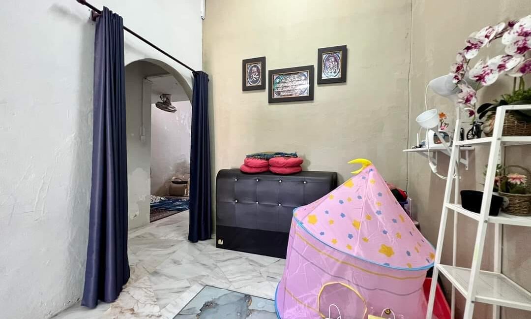 Ejen Hartanah-Rumah Teres Setingkat Untuk Dijual Di Pekan Razaki Ipoh-12