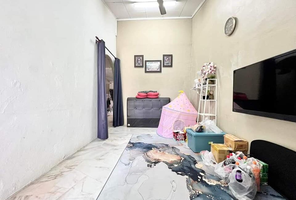 Ejen Hartanah-Rumah Teres Setingkat Untuk Dijual Di Pekan Razaki Ipoh-3