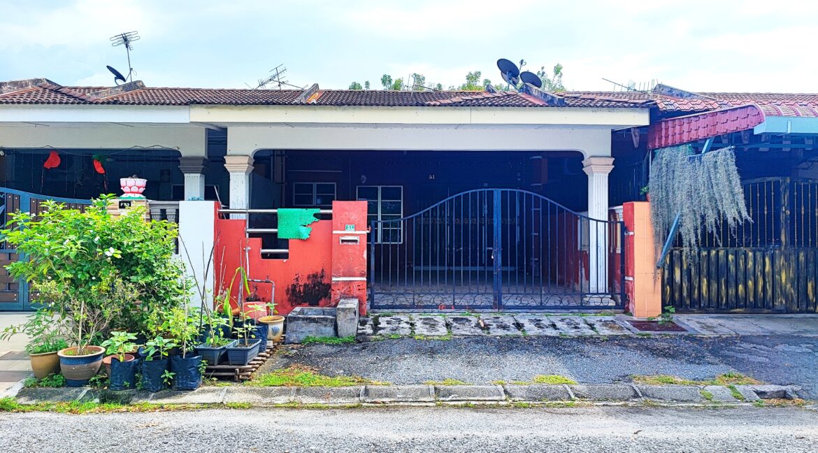 [OPEN FACING] Rumah Teres Setingkat Untuk Dijual di Taman Tanjung Emas, Tanjung Rambutan Perak (6)