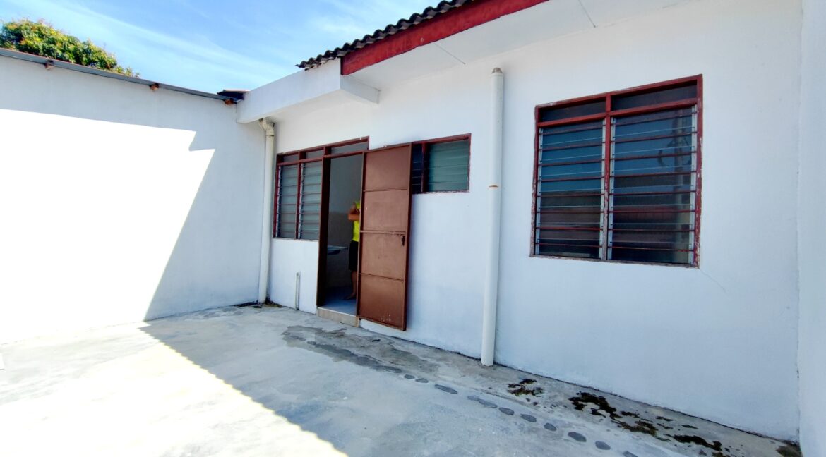 [OPEN FACING] Rumah Teres Stingkat Untuk Dijual Di Taman Diawan, Mambang Diawan, Kampar Perak (10)