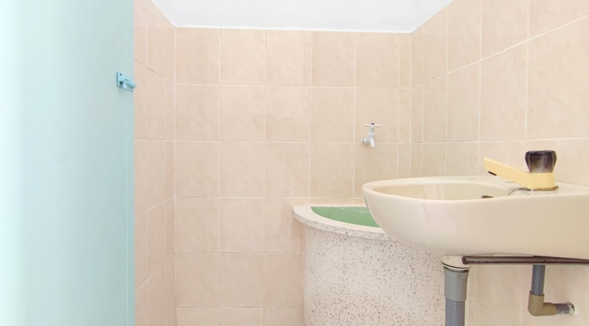 [OPEN FACING] Rumah Teres Stingkat Untuk Dijual Di Taman Diawan, Mambang Diawan, Kampar Perak (13)