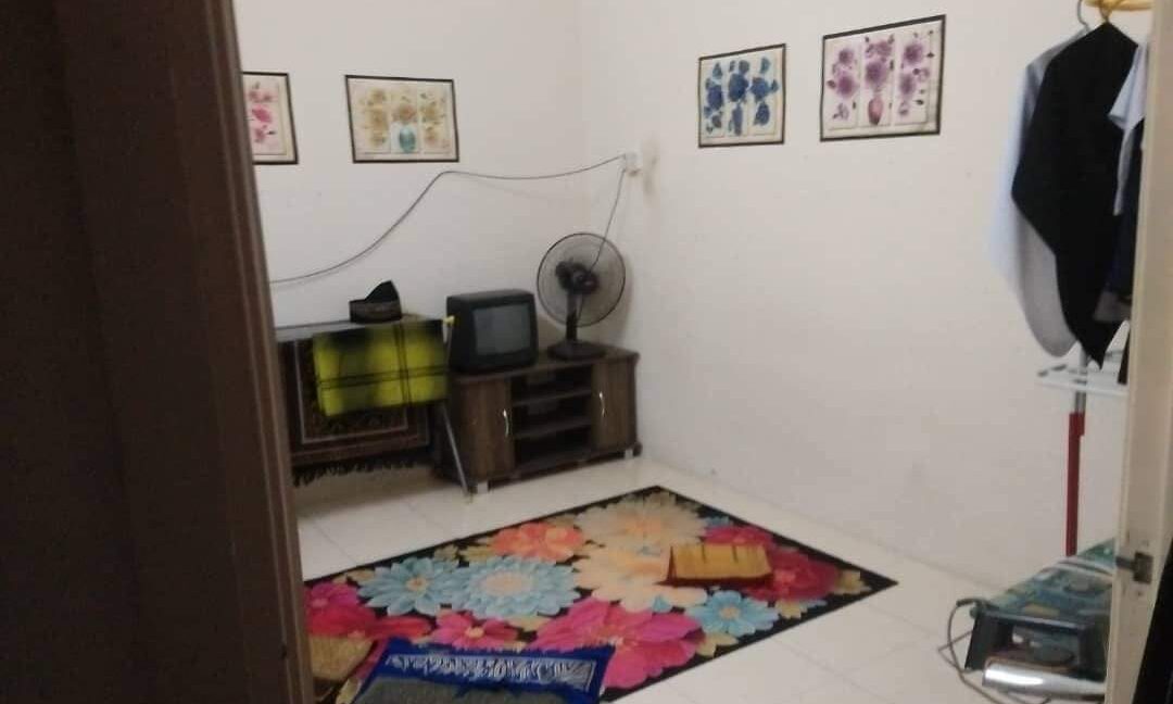 RUMAH SETINGKAT DI LAKEVILLE, SERI ISKANDAR UNTUK DIJUAL!! (5)