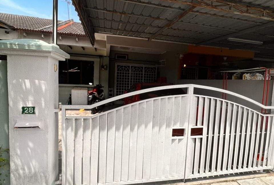 RUMAH TERES SETINGKAT UNTUK DIJUAL DI TAMAN PERPADUAN JAYA, IPOH (1)