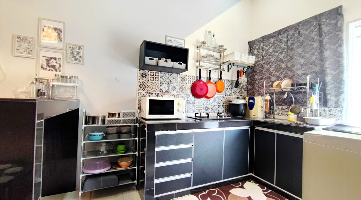 [Renovated] Rumah Teres Setingkat Untuk Dijual Di Taman Universiti Wallagonia Tapah, Tapah Road, Perak (8)