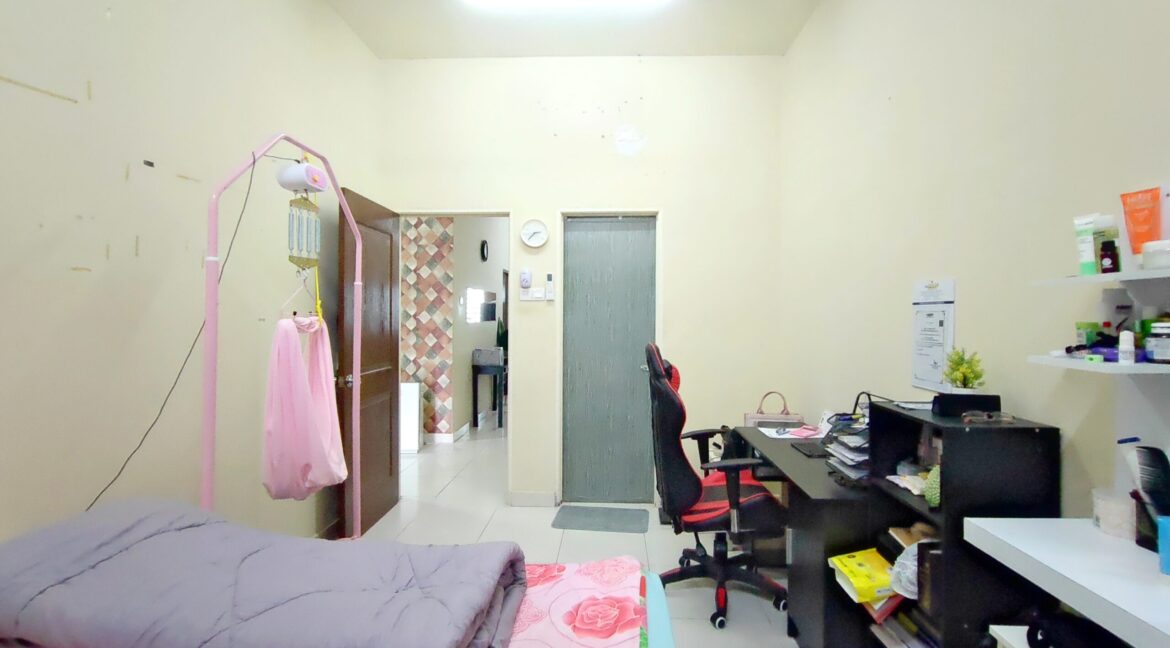 Rumah-Untuk-Dijual-Di-Taman-Pusing-Delima-Pusing-Batu-Gajah-7-scaled