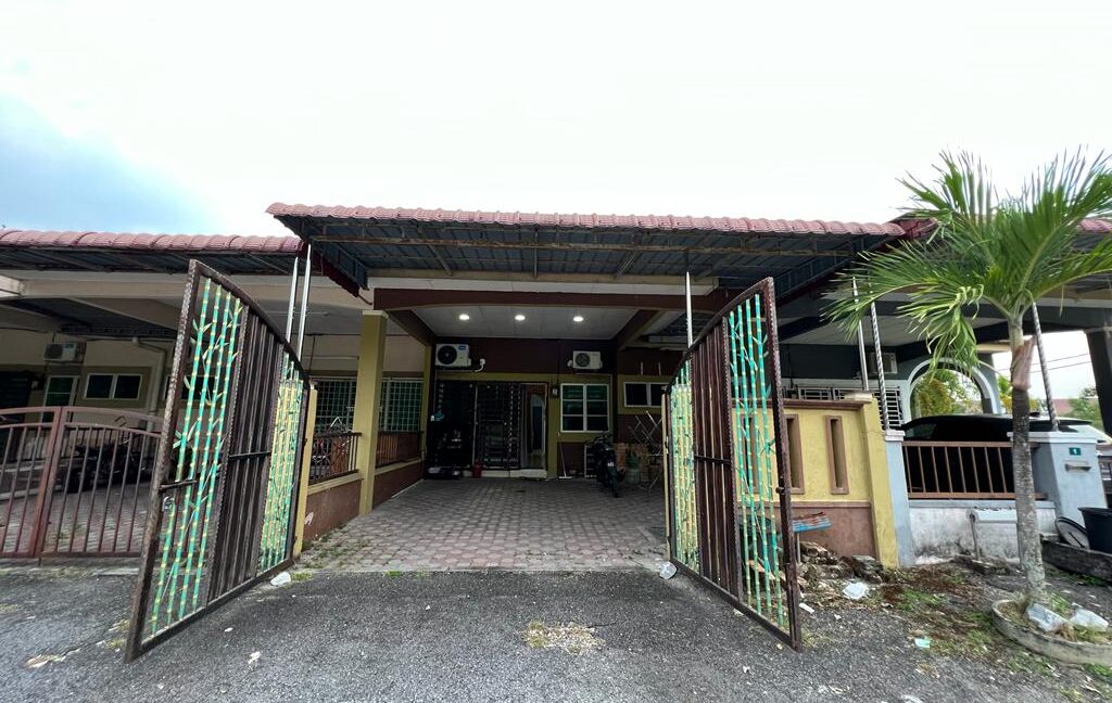 TAMAN PENGKALAN HARMONI UNTUK DIJUAL SEGERA !!! (17)