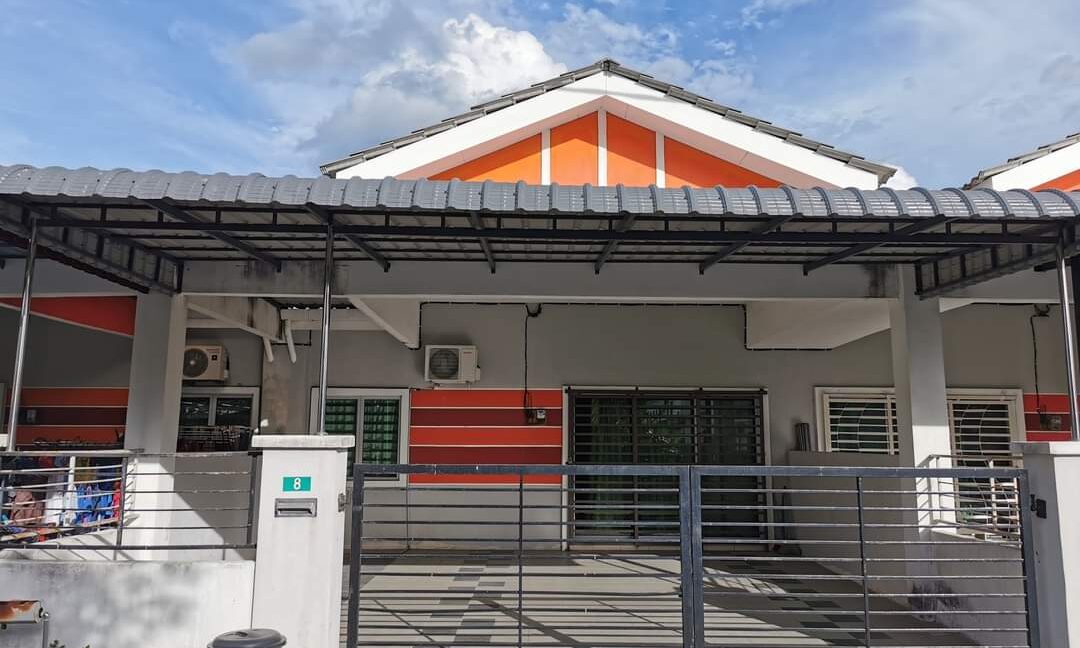 TERES  SETINGKAT FULLY FURNISHED LAKEVILLE SERI ISKANDAR UNTUK DIJUAL (2)