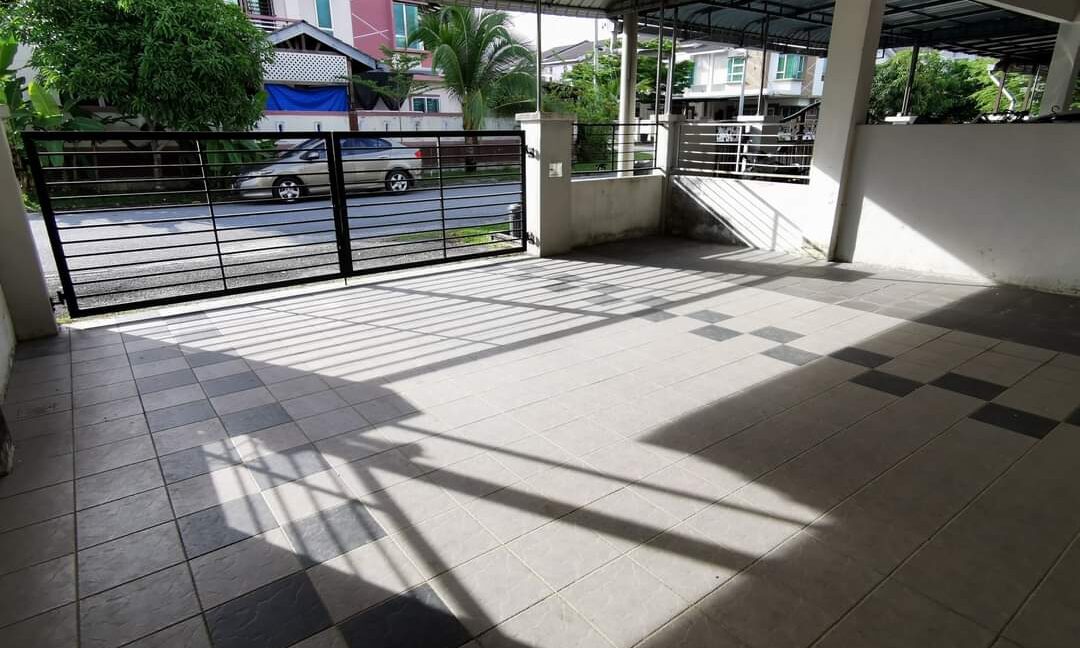 TERES  SETINGKAT FULLY FURNISHED LAKEVILLE SERI ISKANDAR UNTUK DIJUAL (7)