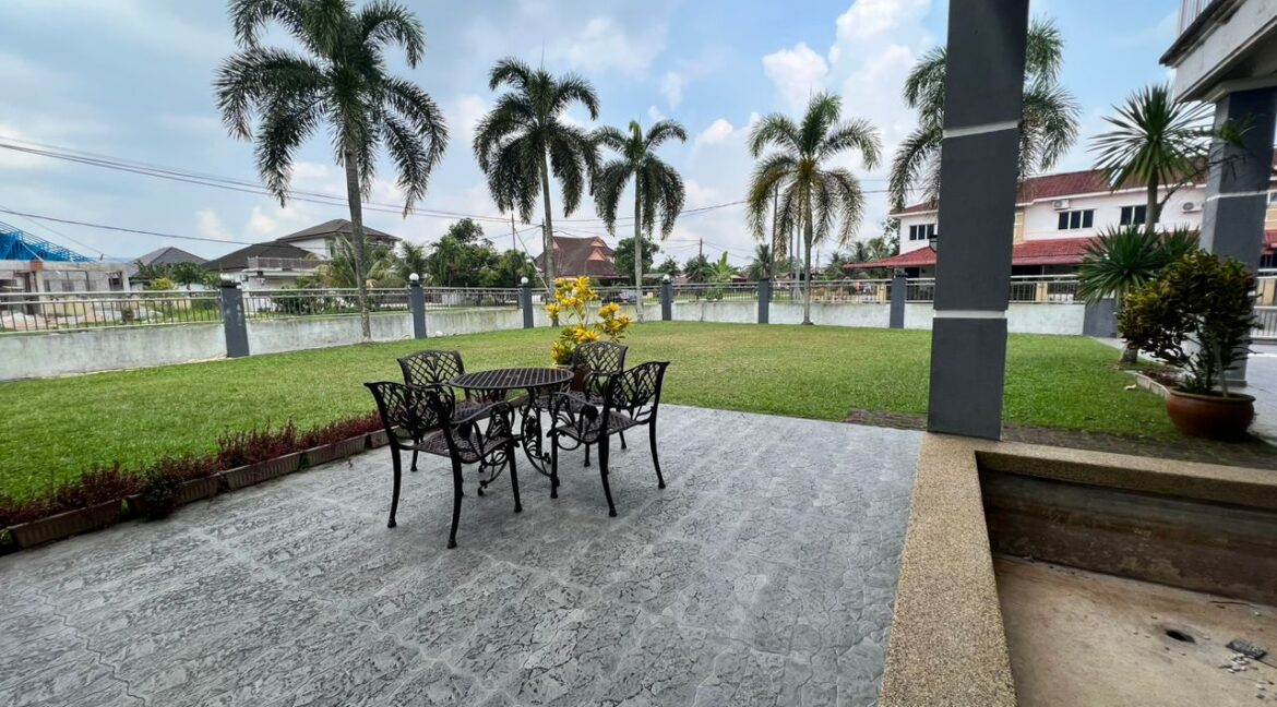 Banglo For Sale !! Fully Furnished !! Corner Lot !! Kamunting Taiping Perak (2)