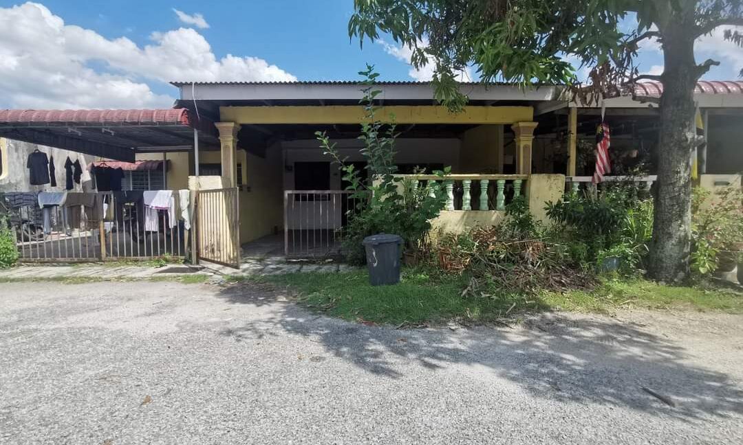 RUMAH TERES SETINGKAT KLEBANG (14)
