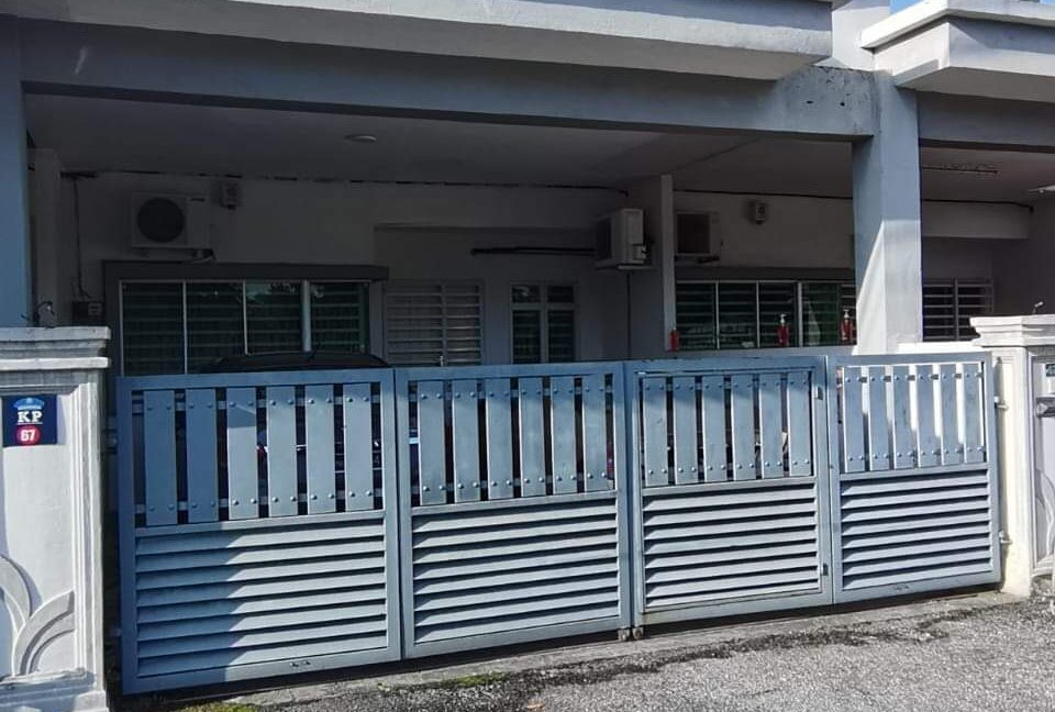Teres Setingkat Untuk Dijual di Taman Lapangan Kiara, Ipoh (1)