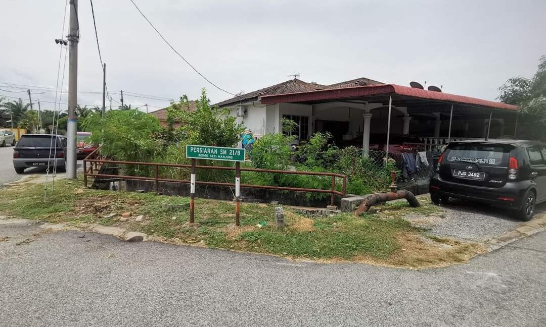 RUMAH TERES SETINGKAT UNTUK DIJUAL DI MANJUNG, PERAK 2