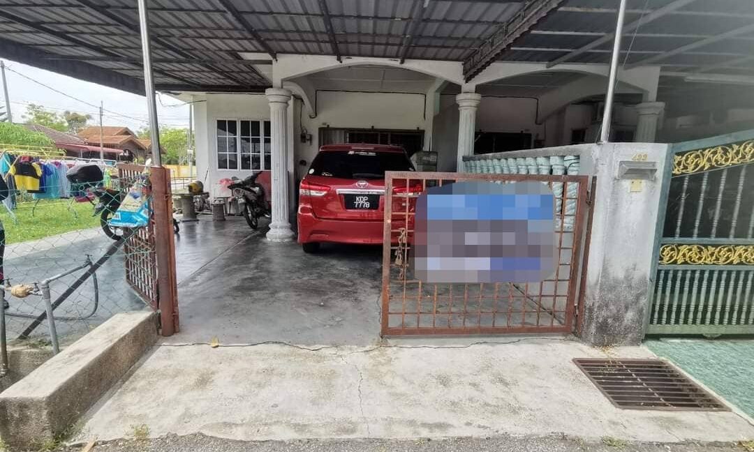 RUMAH TERES SETINGKAT UNTUK DIJUAL DI MANJUNG, PERAK 3
