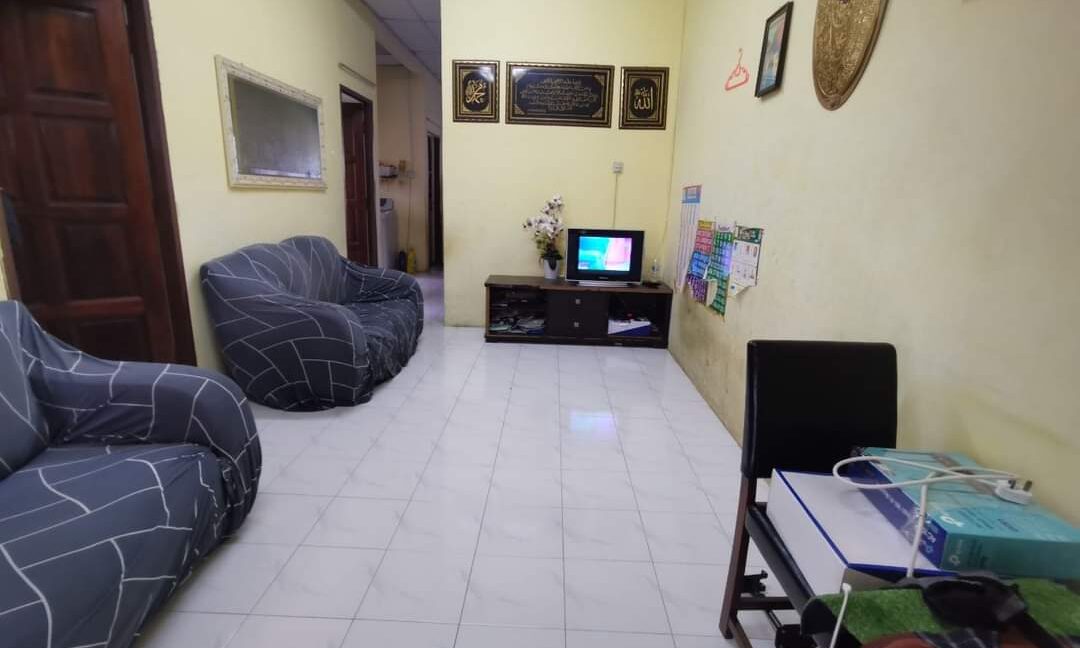 RUMAH TERES SETINGKAT UNTUK DIJUAL DI MANJUNG, PERAK 5