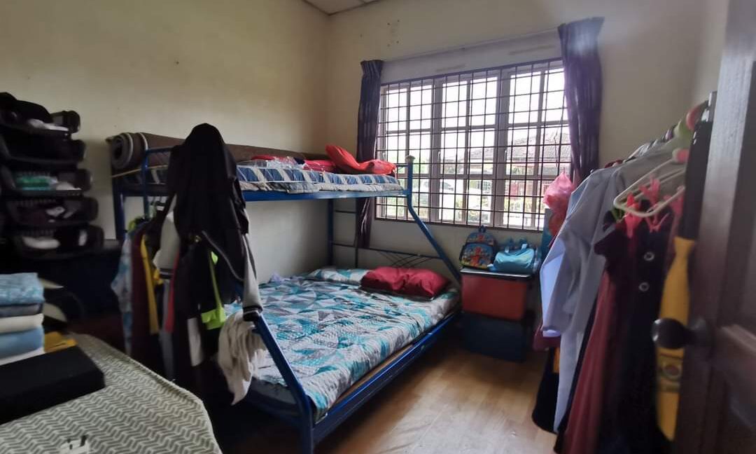 RUMAH TERES SETINGKAT UNTUK DIJUAL DI MANJUNG, PERAK 9