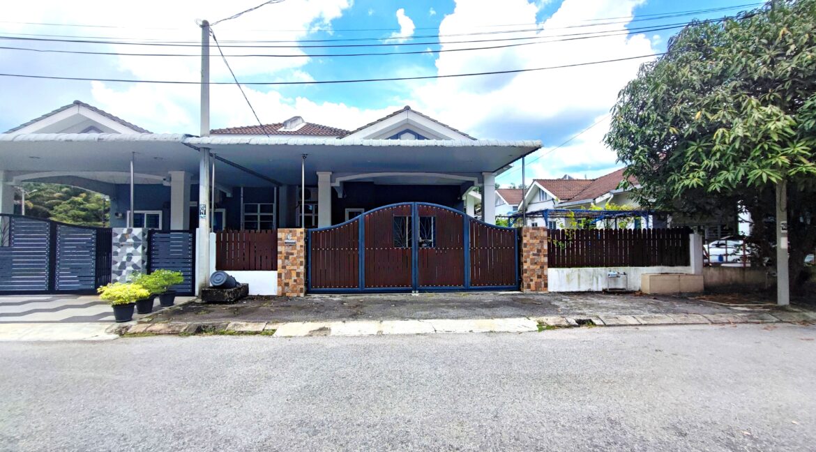 Rumah Semi D Setingkat Untuk Dijual di Klebang Elit, Klebang Chemor Perak (15)