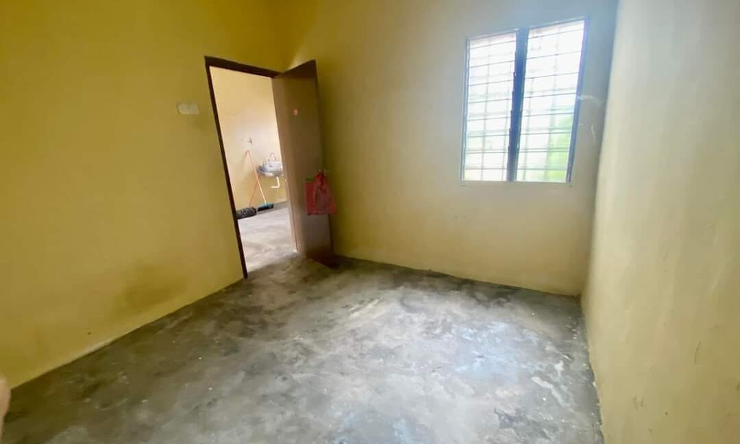 Rumah Setingkat Di Persiaran Iskandar Perdana 30 13
