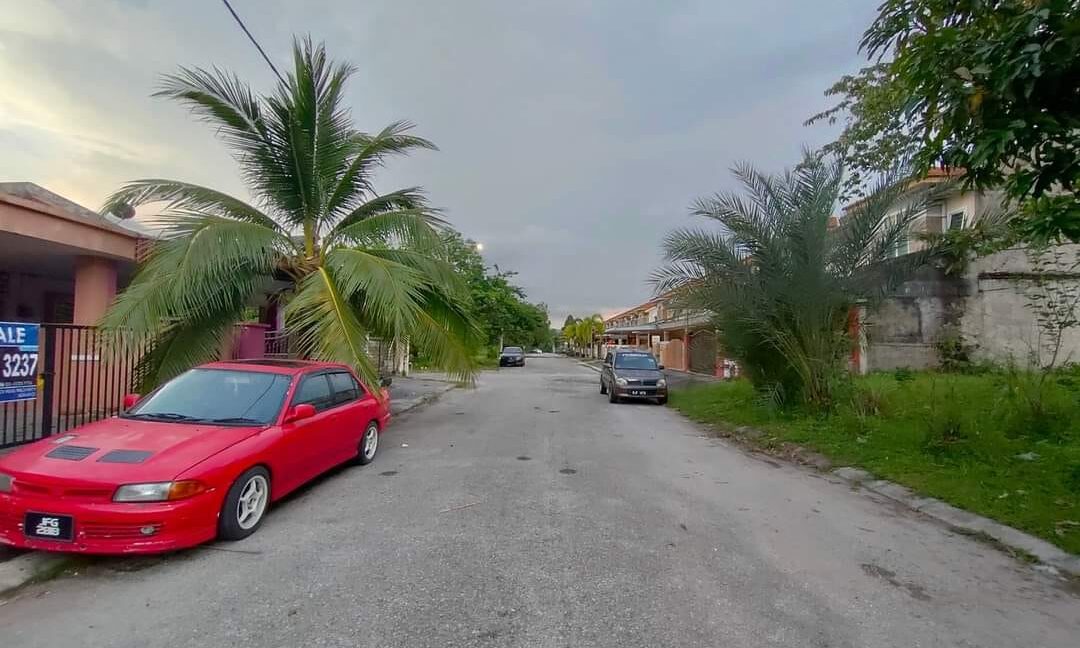 Rumah Teres Setingkat Menarik untuk Dijual di Medan Pengkalan Mutiara, Ipoh 16