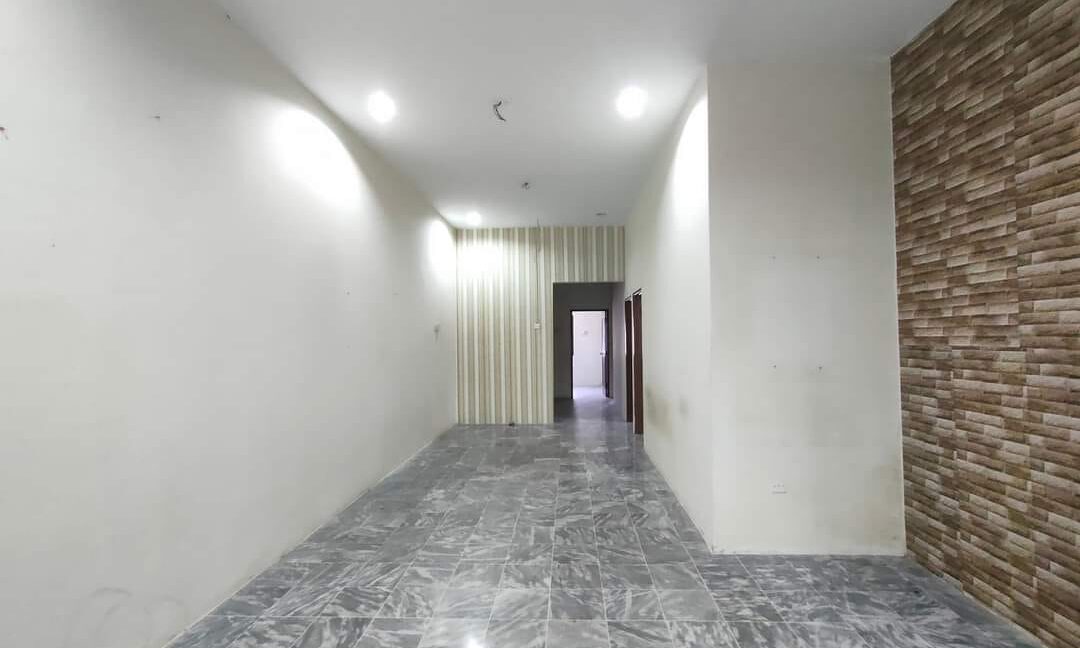 Rumah Teres Setingkat Menarik untuk Dijual di Medan Pengkalan Mutiara, Ipoh 3