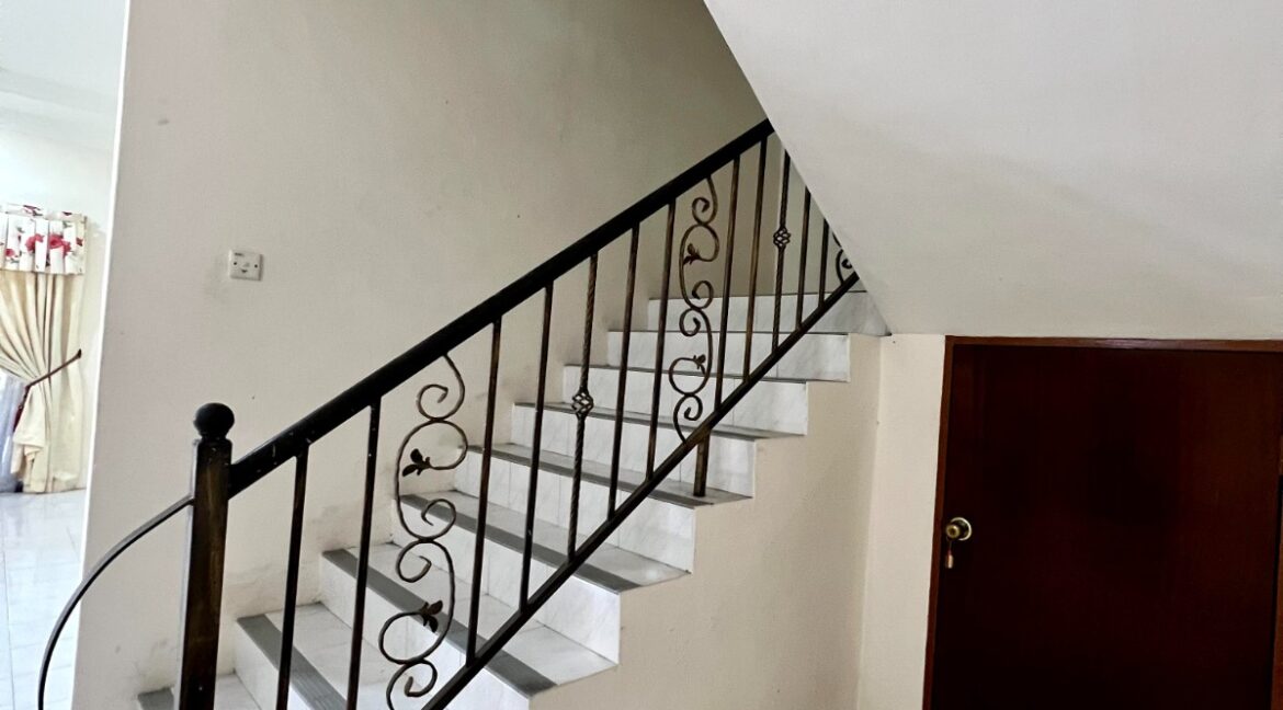 Semi Detached Venice Desa Manjung Raya 11