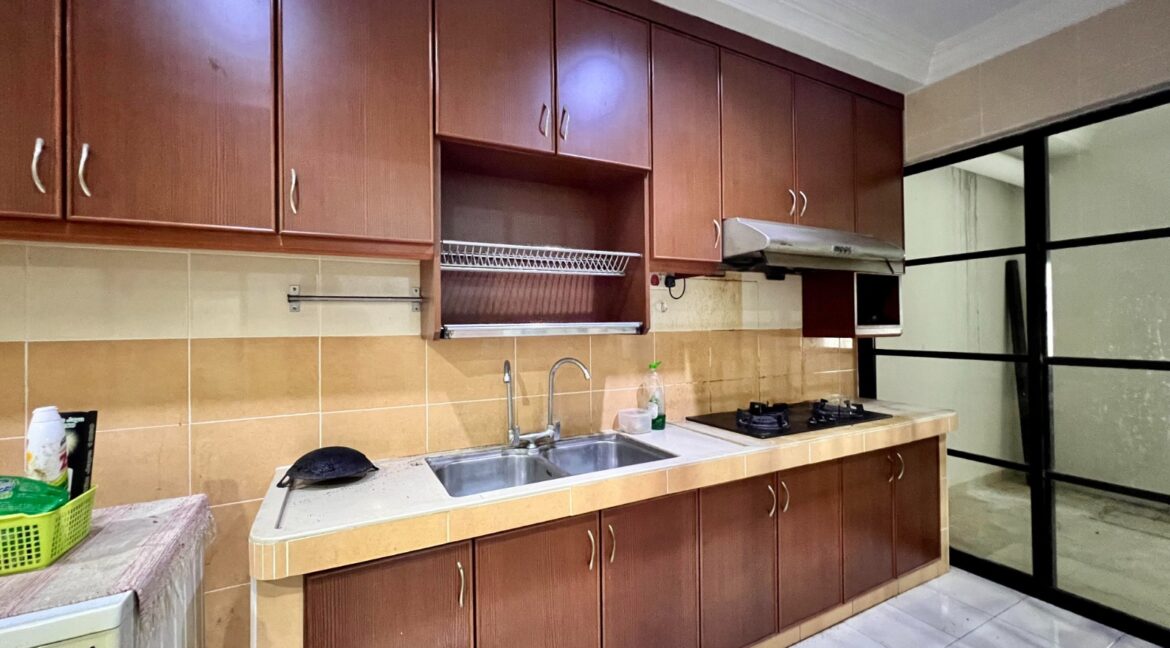 Semi Detached Venice Desa Manjung Raya 12