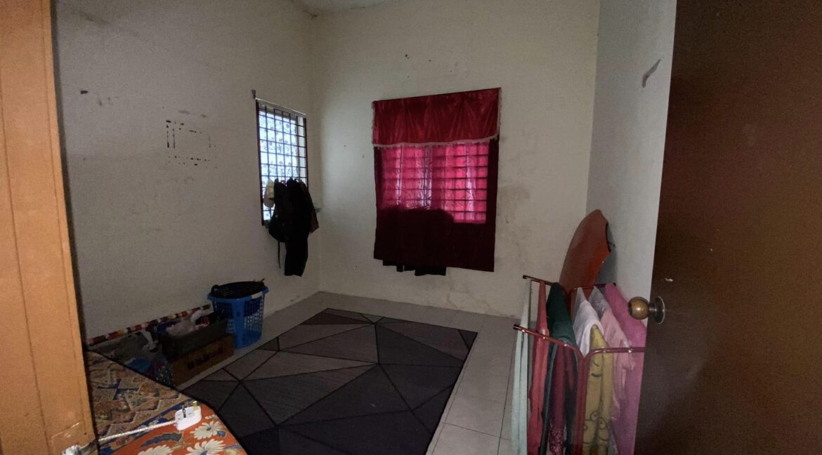 TERES SETINGKAT TAMAN PUSPA INDAH, PUSING BATU GAJAH 11