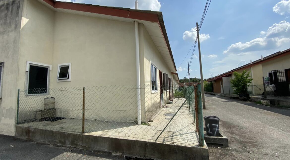 TERES SETINGKAT TAMAN PUSPA INDAH, PUSING BATU GAJAH 15