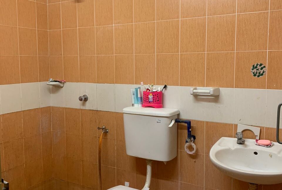 Teres Dua Tingkat Endlot Taman Bahtera Hulu Bernam (14)