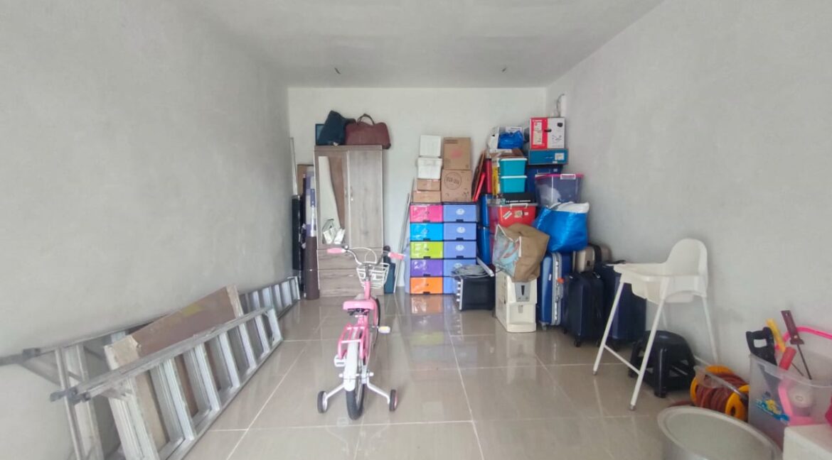 Freehold Corner Lot Banglo Taman Lekir Bestari, Lekir, Perak 13