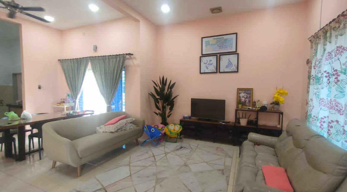 Freehold Corner Lot Banglo Taman Lekir Bestari, Lekir, Perak 7