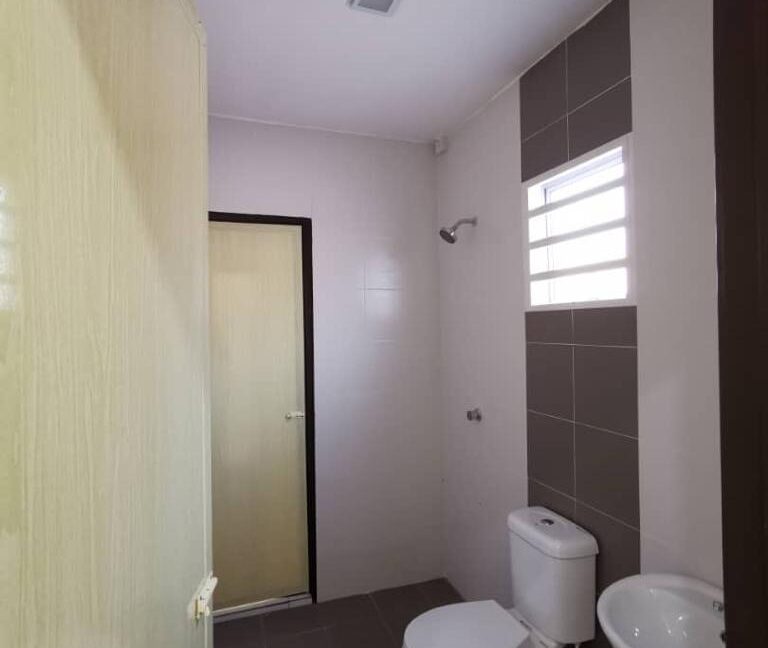 [RENOVATED] Rumah Teres Cantik Dua Tingkat Di Ipoh Perak (14)