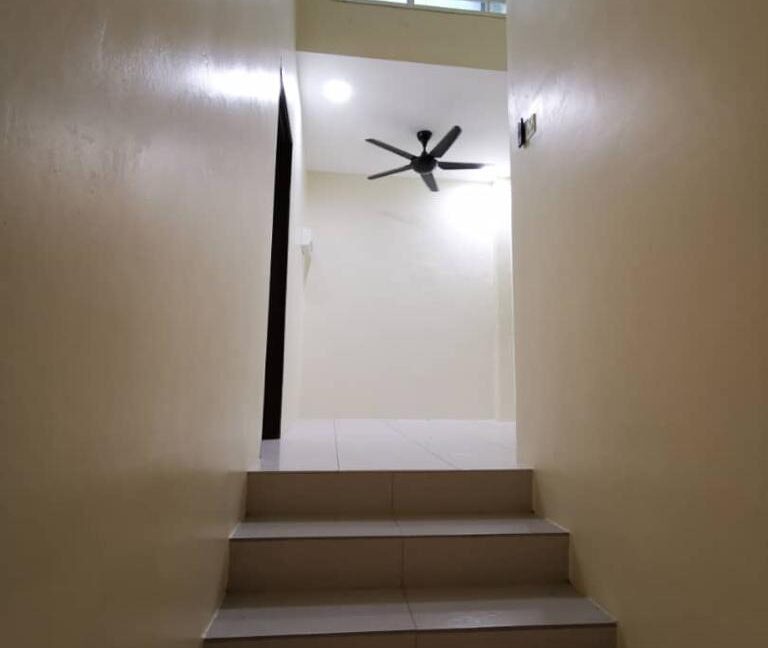 [RENOVATED] Rumah Teres Cantik Dua Tingkat Di Ipoh Perak (9)