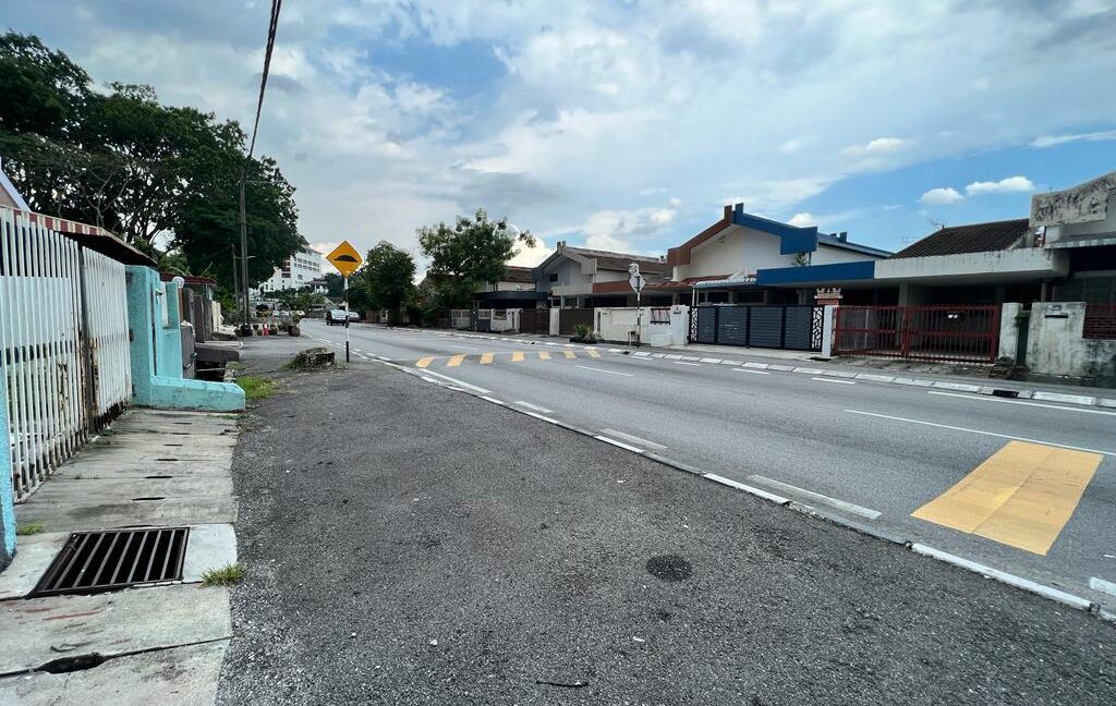 Single Storey House For Sale In Ipoh 5