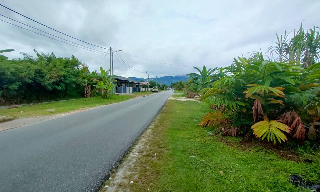 TANAH CORNER LOT RPT PENGKALAN PERTAMA UNTUK DIJUAL 6