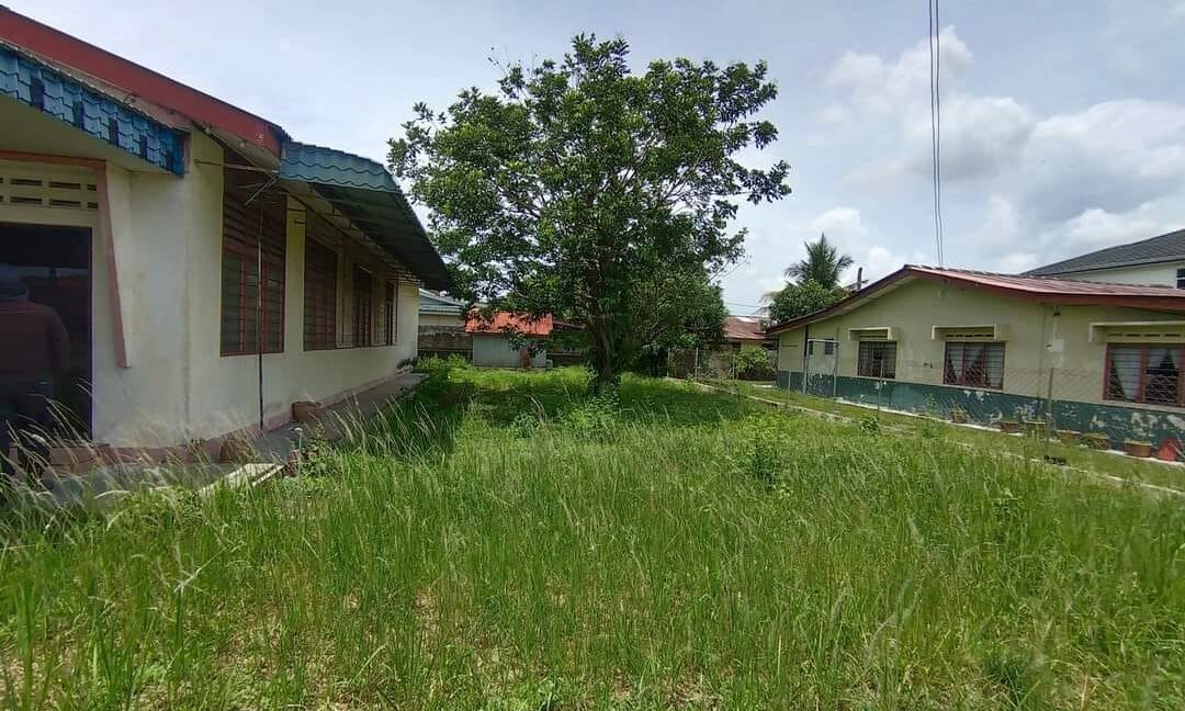 Tanah + Banglo Lama Untuk Dijual Di Ipoh, Perak (4)