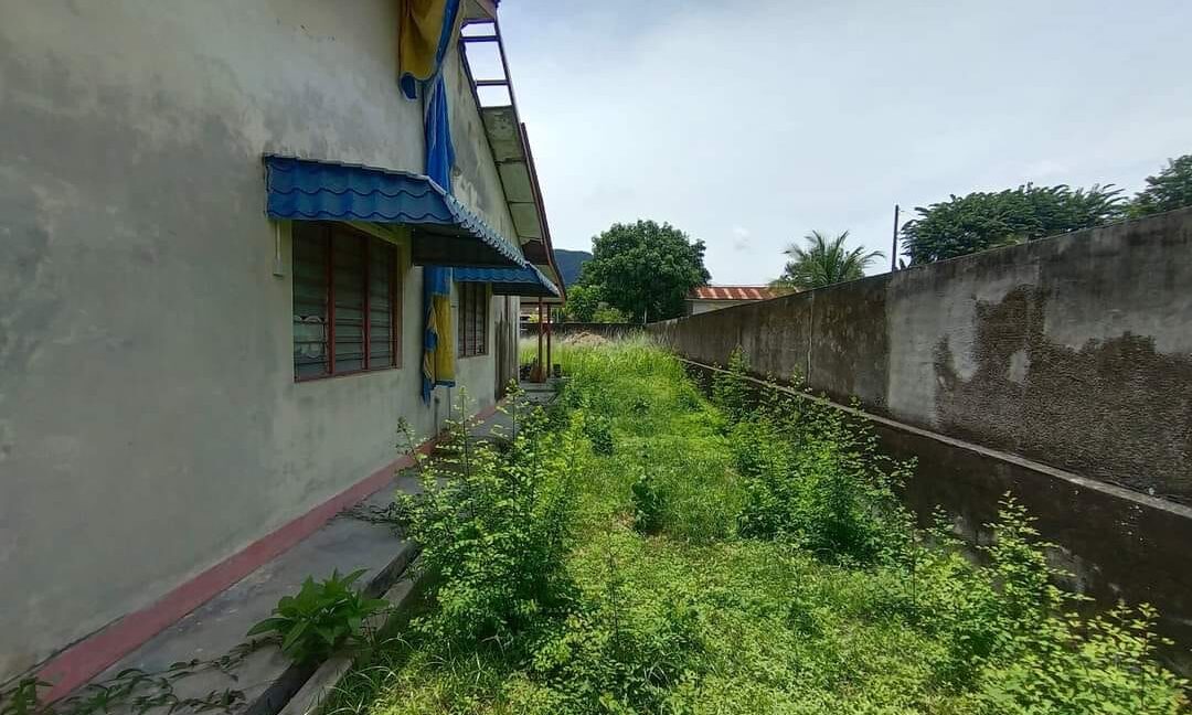 Tanah + Banglo Lama Untuk Dijual Di Ipoh, Perak (5)